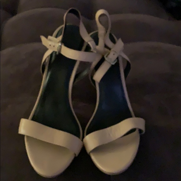 Rebecca Minkoff Nude Rosie Heels 9 EUC - Picture 6 of 8